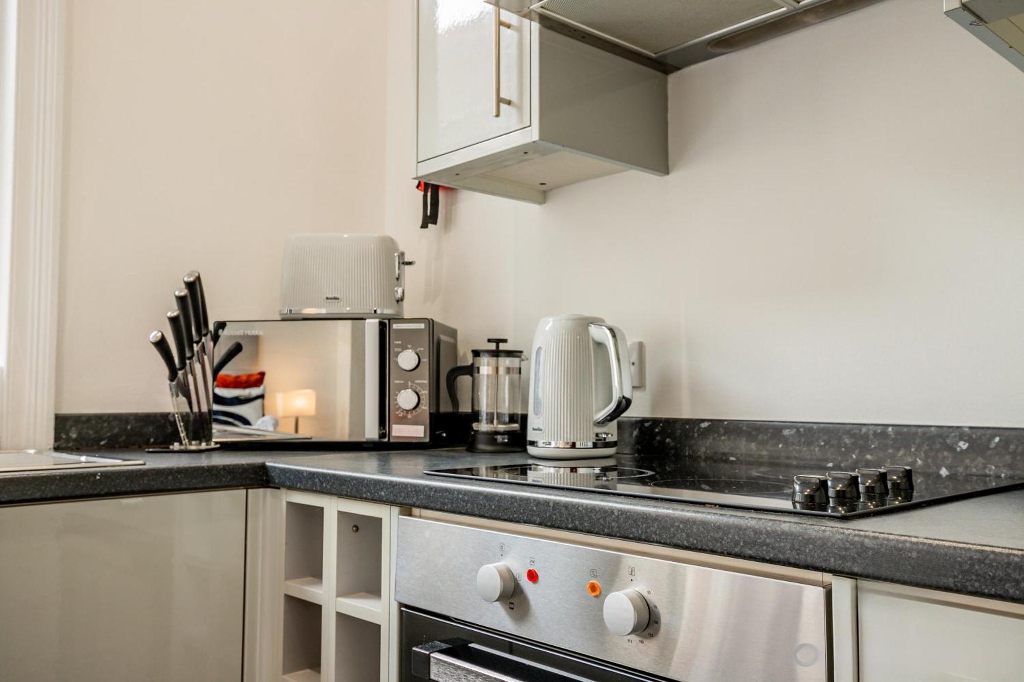 Guest Homes - The Station Studio Worcester Exteriör bild