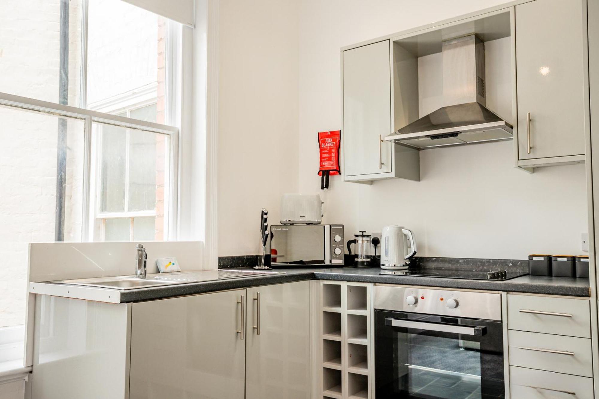 Guest Homes - The Station Studio Worcester Exteriör bild