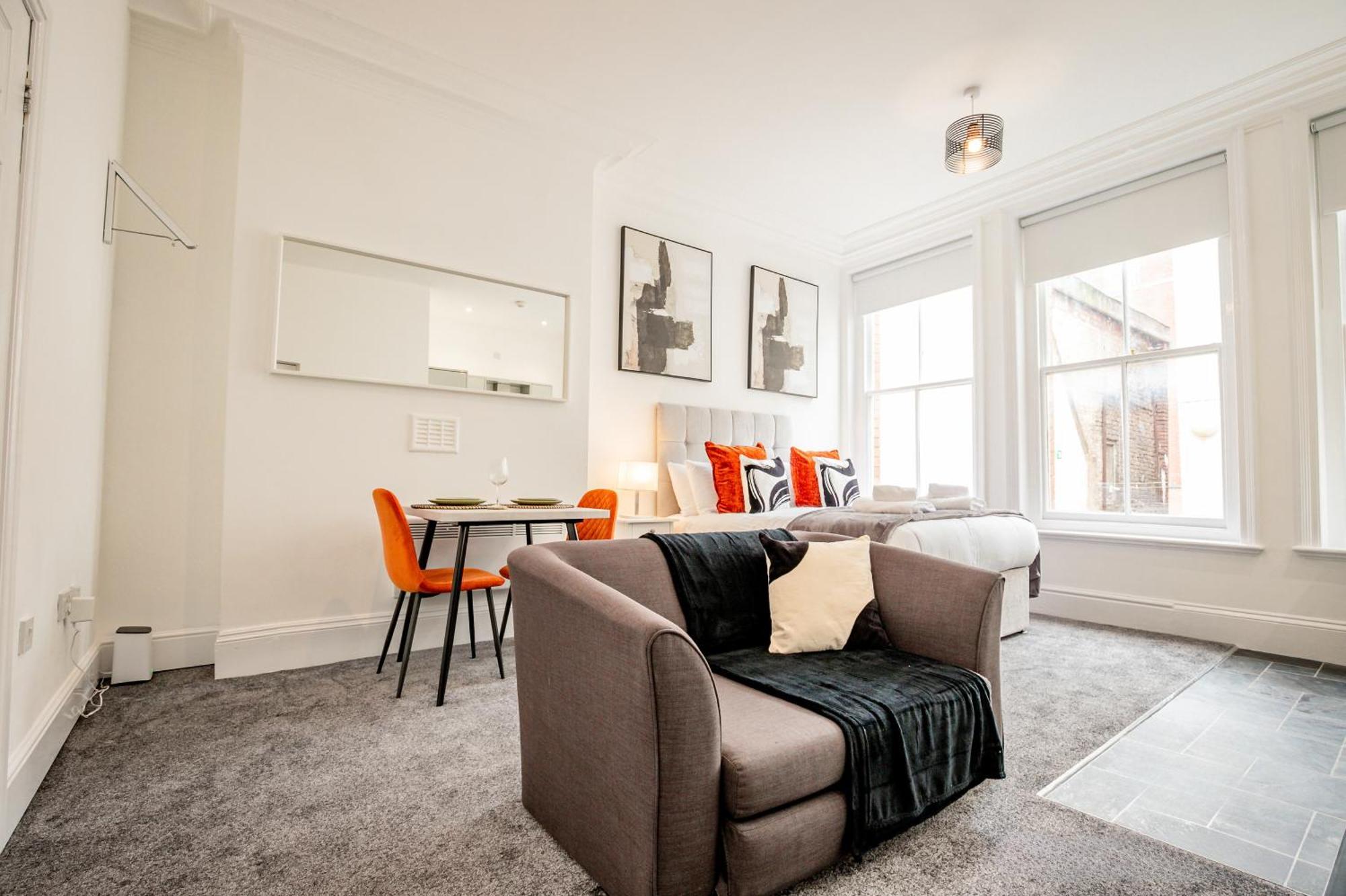 Guest Homes - The Station Studio Worcester Exteriör bild